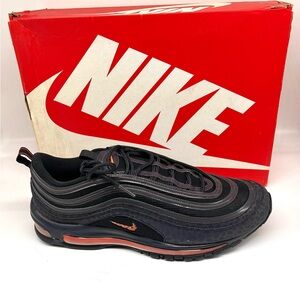 Nike Black and Orange Sneakers with Air Max Cushioning Men’s